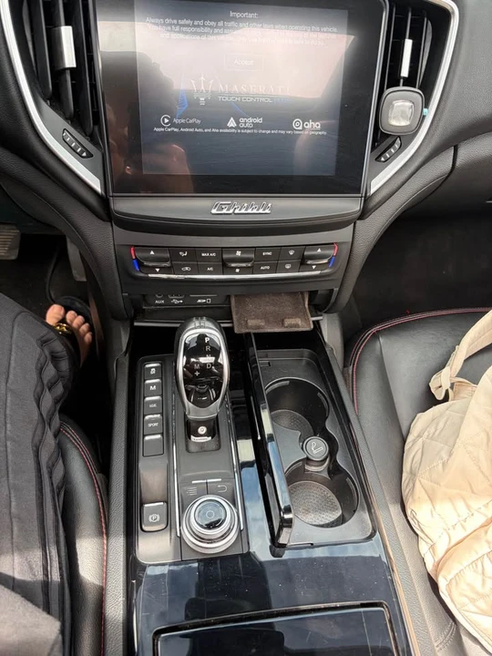 2017 Maserati Ghibli 3rd Gen - Image 9 of 12
