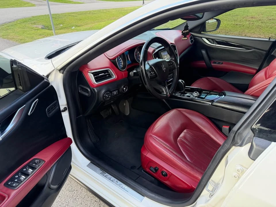 2017 Maserati Ghibli 3rd Gen - Image 6 of 12