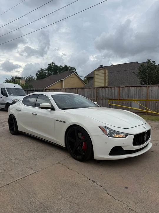 2017 Maserati Ghibli 3rd Gen - Image 3 of 13