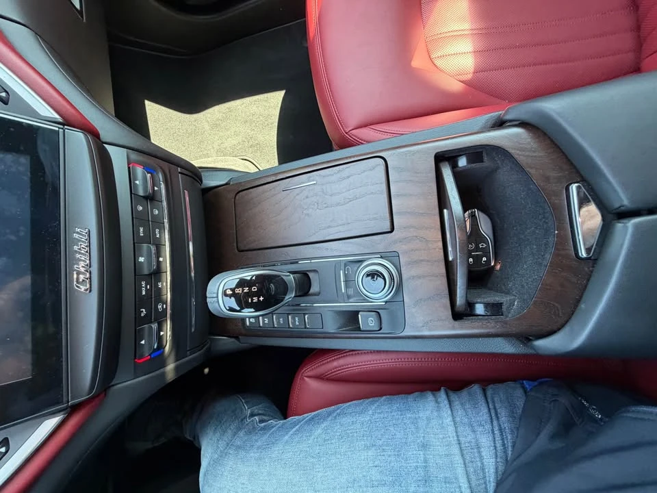 2017 Maserati Ghibli 3rd Gen - Image 17 of 20