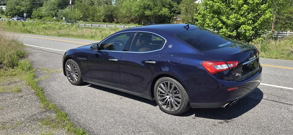 2017 Maserati Ghibli 3rd Gen - Image 7 of 17