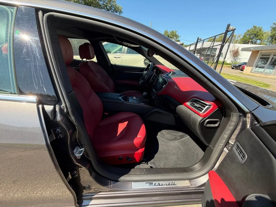 2017 Maserati Ghibli 3rd Gen - Image 11 of 20