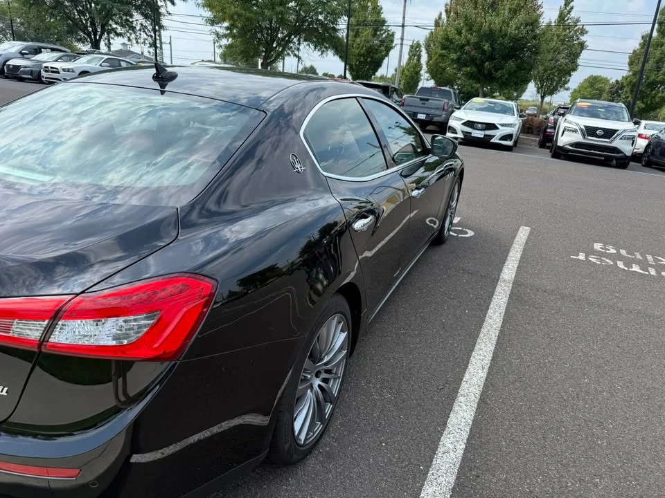 2017 Maserati Ghibli 3rd Gen - Image 4 of 14