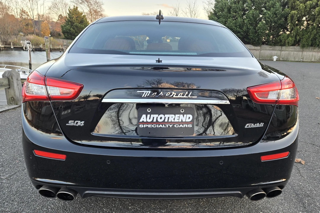 2017 Maserati Ghibli 3rd Gen - Image 19 of 31