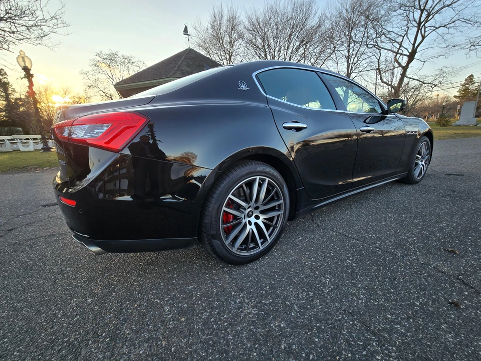 2017 Maserati Ghibli 3rd Gen - Image 23 of 31