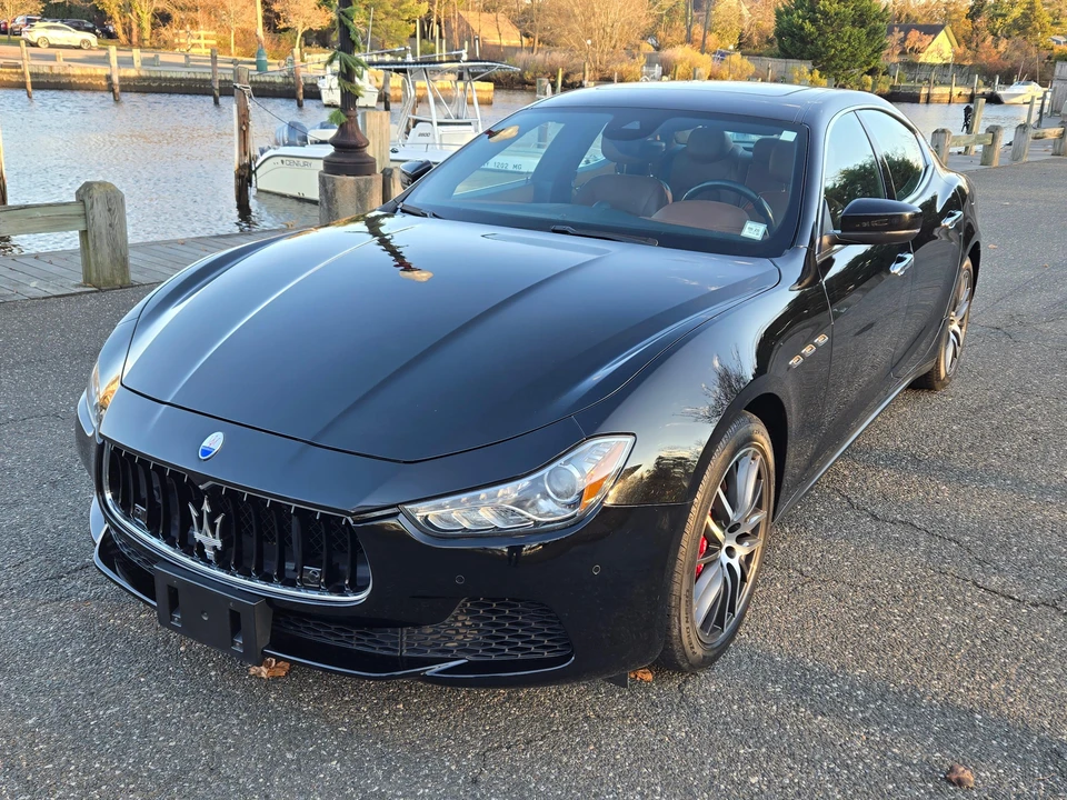 2017 Maserati Ghibli 3rd Gen - Image 8 of 31