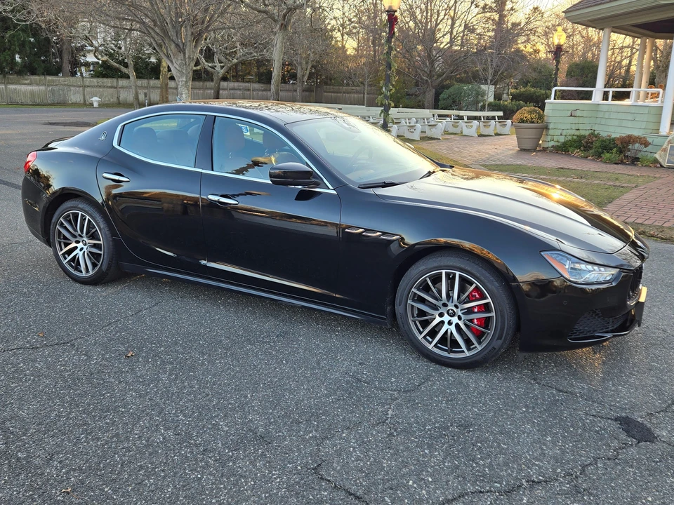2017 Maserati Ghibli 3rd Gen - Image 30 of 31