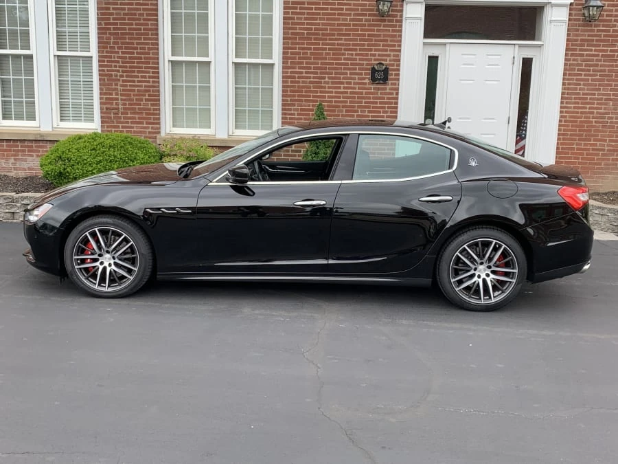 2017 Maserati Ghibli 3rd Gen - Image 2 of 8