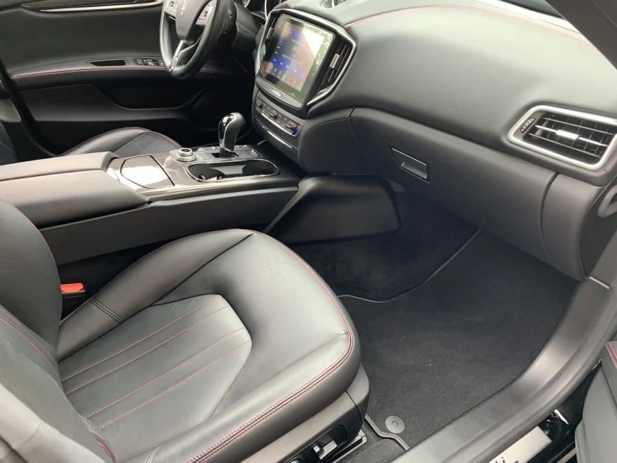 2017 Maserati Ghibli 3rd Gen - Image 6 of 8