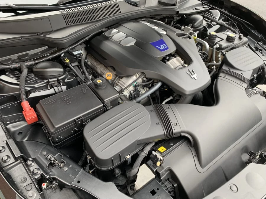 2017 Maserati Ghibli 3rd Gen - Image 7 of 8