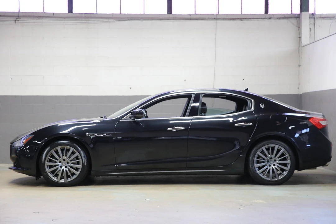 2017 Maserati Ghibli 3rd Gen - Image 2 of 31