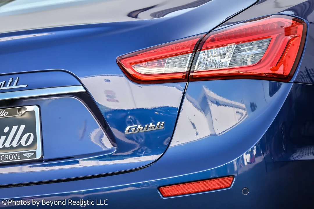 2017 Maserati Ghibli 3rd Gen - Image 17 of 21