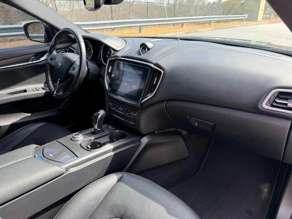2017 Maserati Ghibli 3rd Gen - Image 16 of 20
