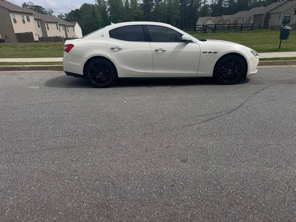 2017 Maserati Ghibli 3rd Gen - Image 2 of 5