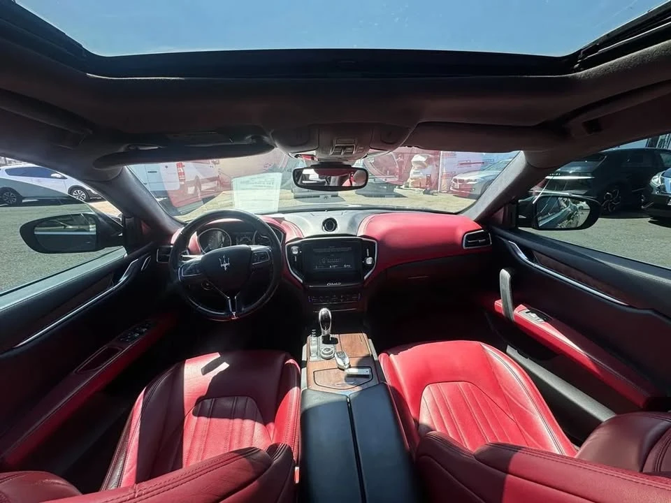 2017 Maserati Ghibli 3rd Gen - Image 11 of 20