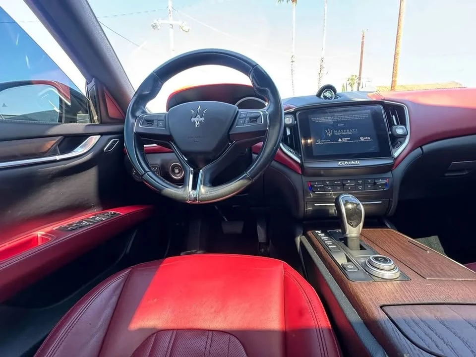 2017 Maserati Ghibli 3rd Gen - Image 15 of 20