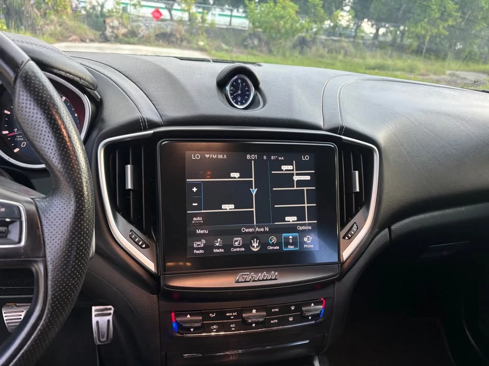 2017 Maserati Ghibli 3rd Gen - Image 8 of 11
