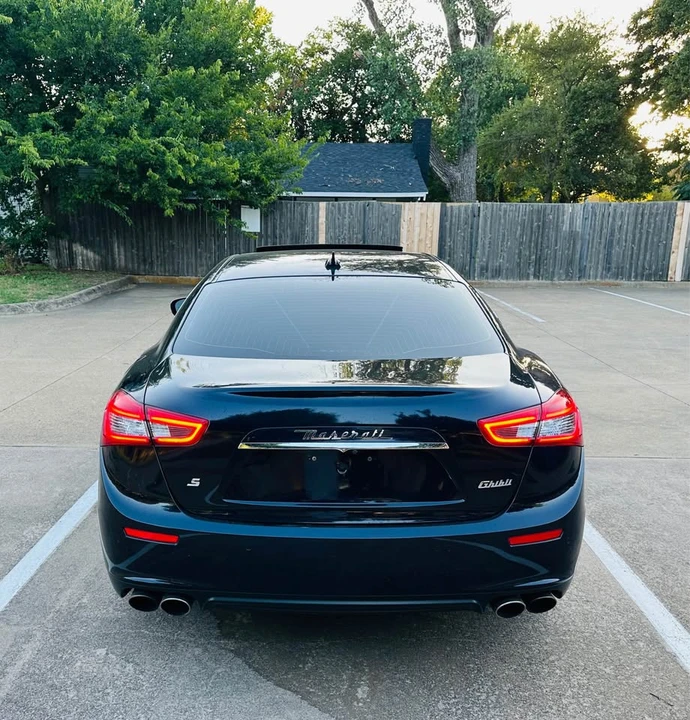 2017 Maserati Ghibli 3rd Gen - Image 16 of 17