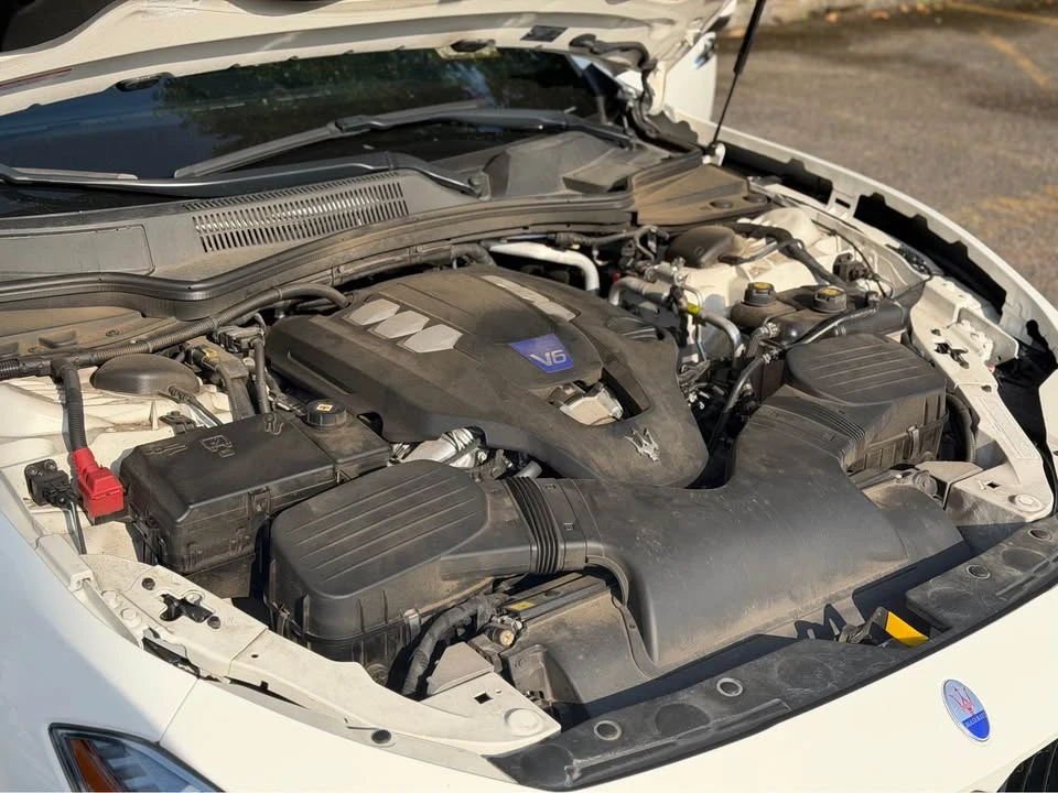2017 Maserati Ghibli 3rd Gen - Image 16 of 18