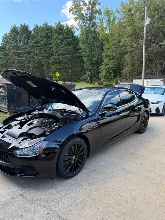 2017 Maserati Ghibli 3rd Gen - Image 15 of 16