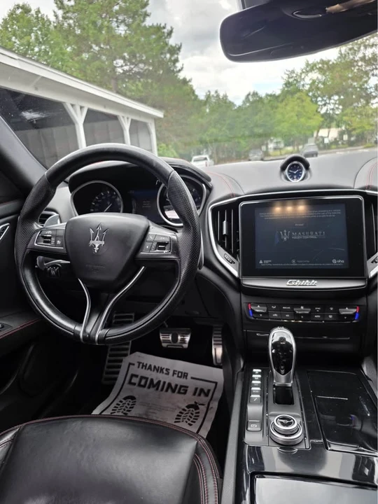 2017 Maserati Ghibli 3rd Gen - Image 11 of 14