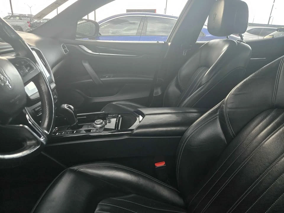 2017 Maserati Ghibli 3rd Gen - Image 5 of 6