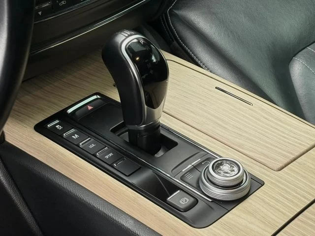 2017 Maserati Ghibli 3rd Gen - Image 14 of 31