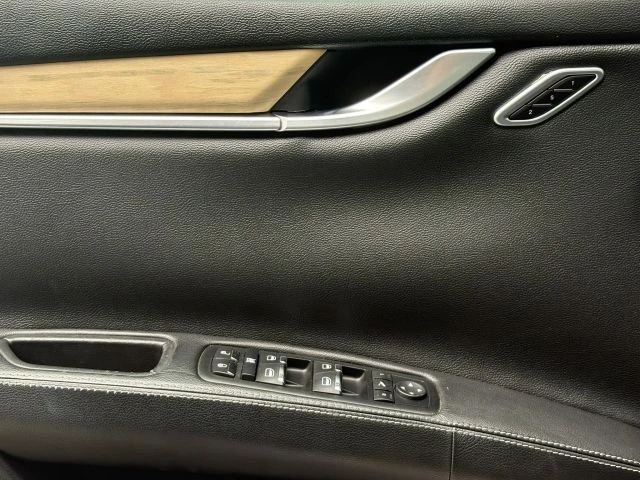 2017 Maserati Ghibli 3rd Gen - Image 24 of 31