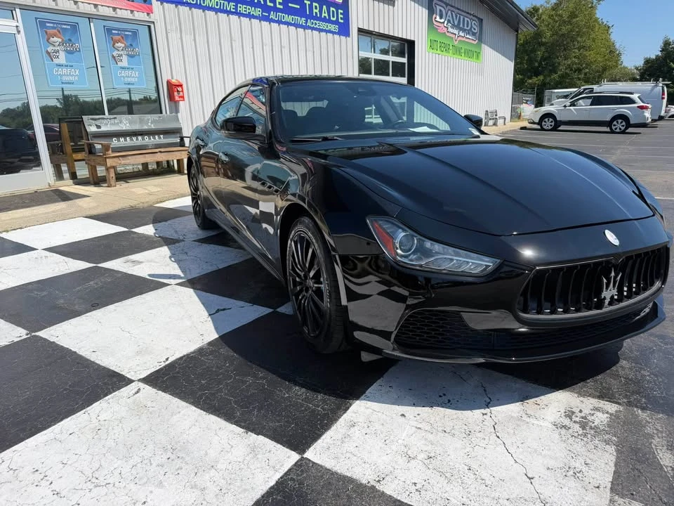 2017 Maserati Ghibli 3rd Gen - Image 3 of 11
