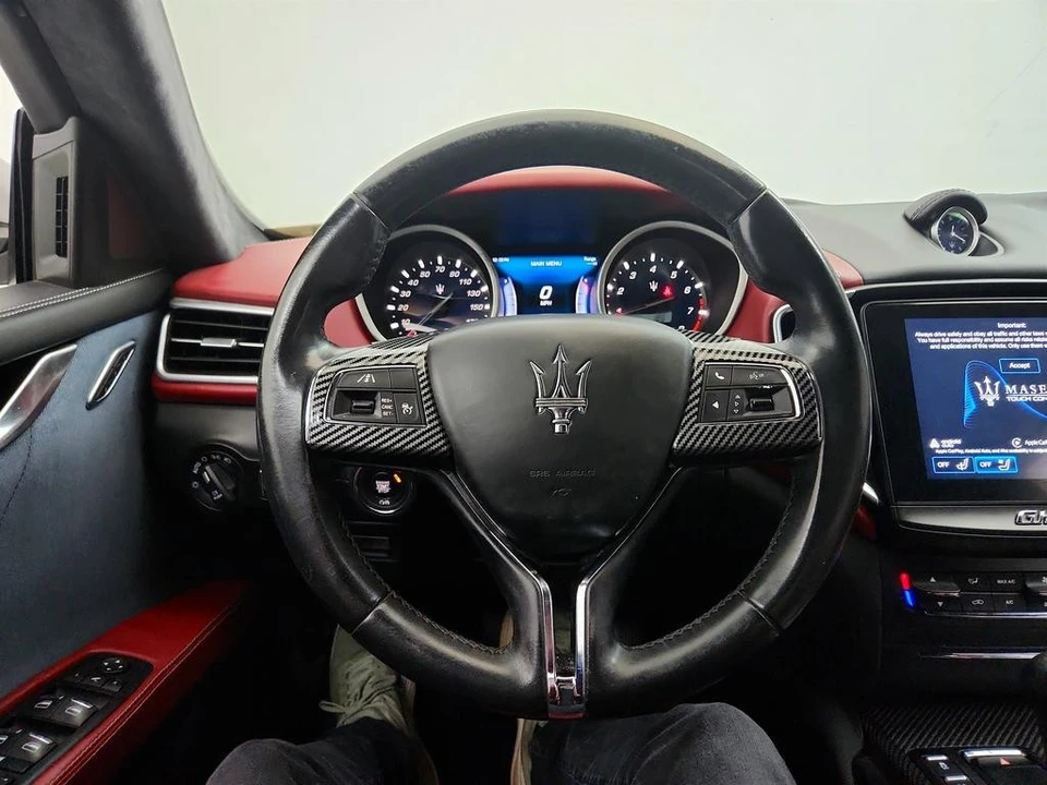 2017 Maserati Ghibli 3rd Gen - Image 16 of 31