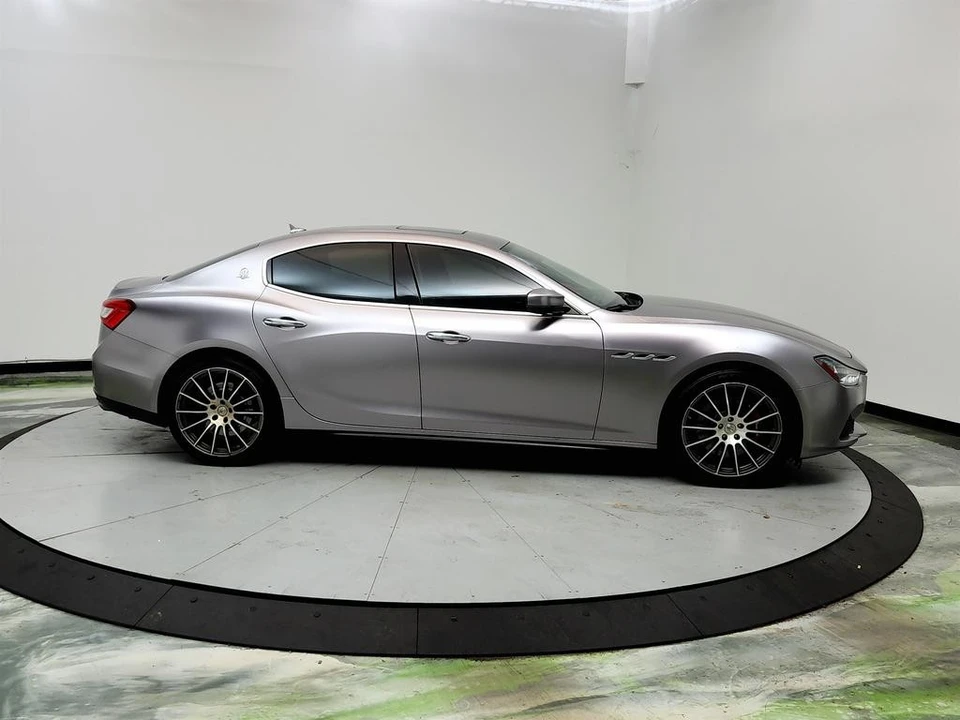 2017 Maserati Ghibli 3rd Gen - Image 4 of 31