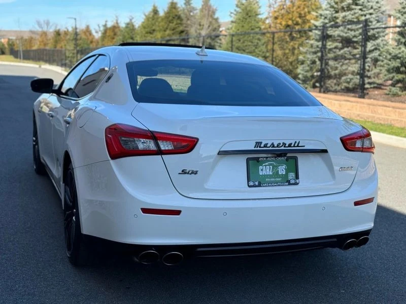 2017 Maserati Ghibli 3rd Gen - Image 10 of 12