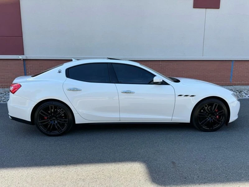 2017 Maserati Ghibli 3rd Gen - Image 6 of 12