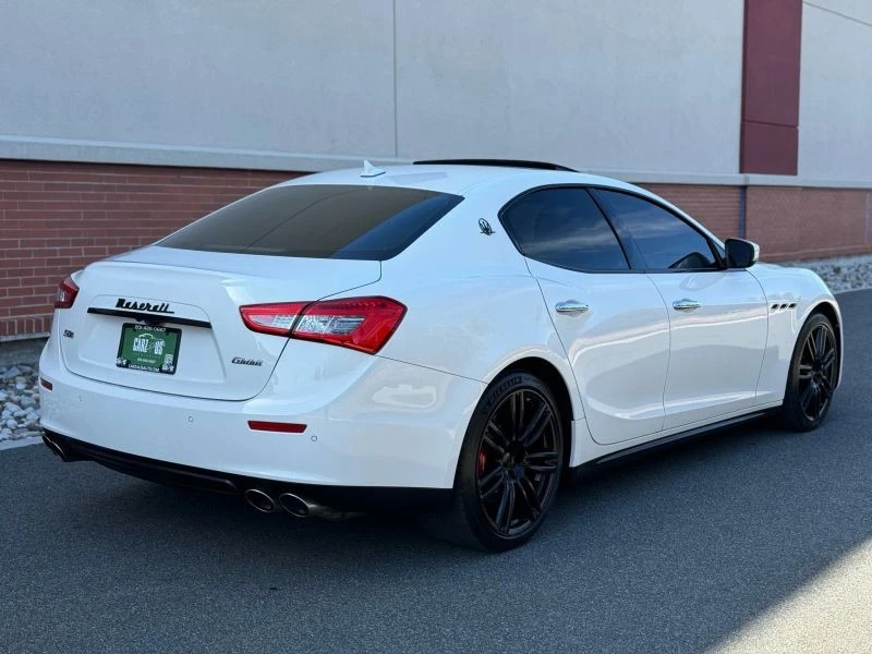 2017 Maserati Ghibli 3rd Gen - Image 7 of 12
