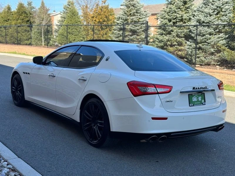 2017 Maserati Ghibli 3rd Gen - Image 11 of 12