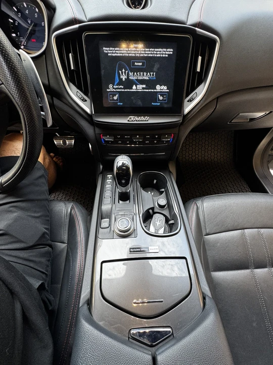 2017 Maserati Ghibli 3rd Gen - Image 20 of 31