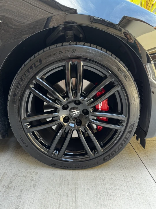 2017 Maserati Ghibli 3rd Gen - Image 23 of 31