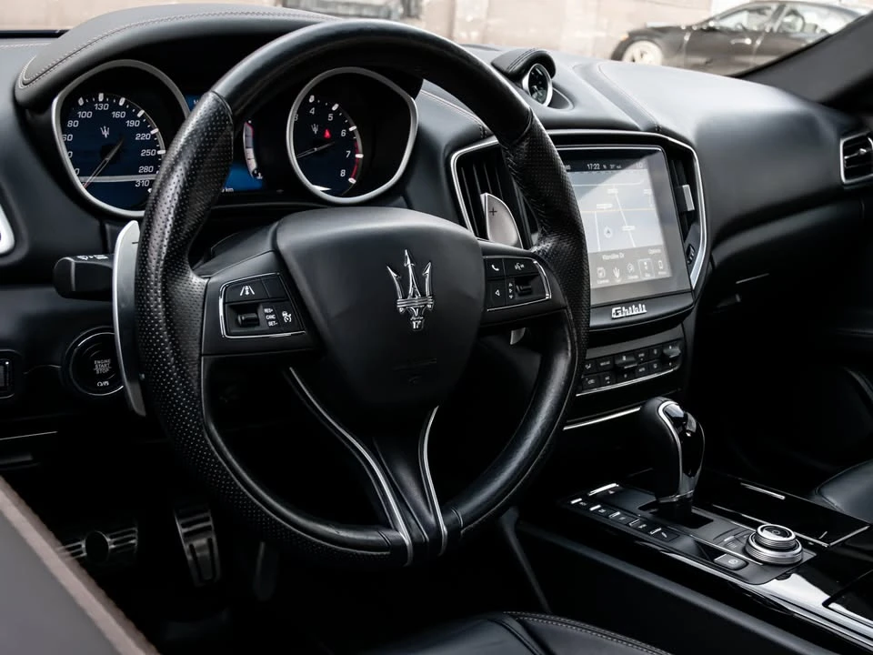 2017 Maserati Ghibli 3rd Gen - Image 7 of 20