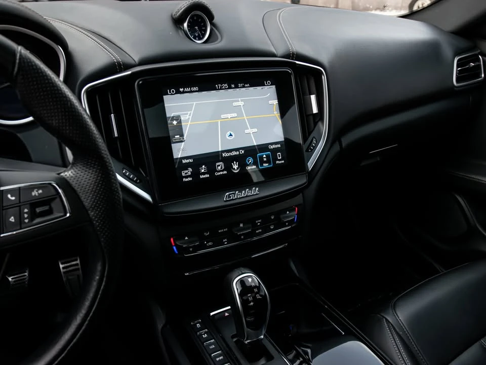 2017 Maserati Ghibli 3rd Gen - Image 16 of 20