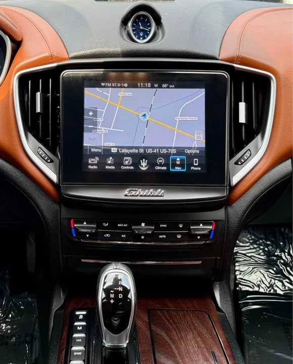 2017 Maserati Ghibli 3rd Gen - Image 14 of 20