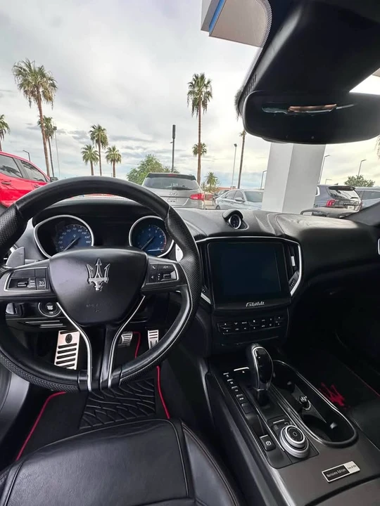 2017 Maserati Ghibli 3rd Gen - Image 7 of 11
