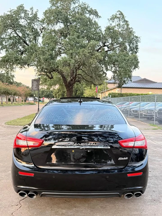 2017 Maserati Ghibli 3rd Gen - Image 4 of 13