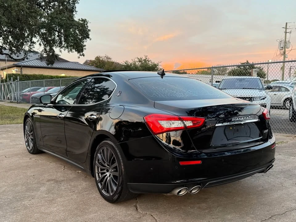 2017 Maserati Ghibli 3rd Gen - Image 3 of 13