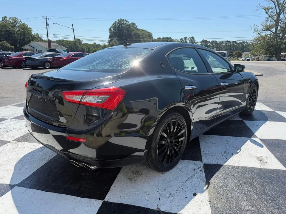 2017 Maserati Ghibli 3rd Gen - Image 3 of 11
