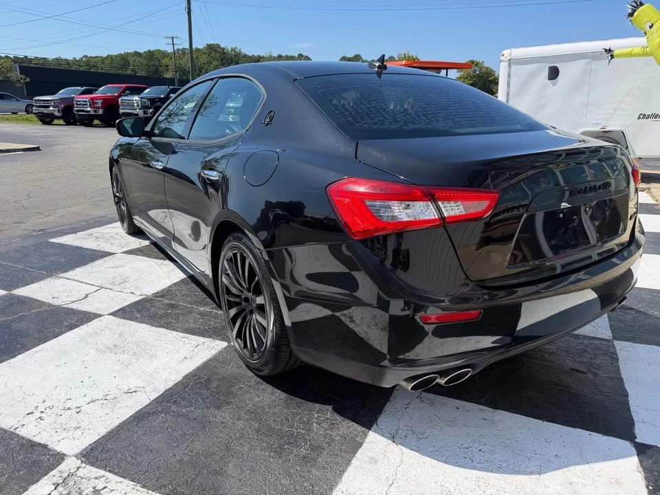 2017 Maserati Ghibli 3rd Gen - Image 5 of 11