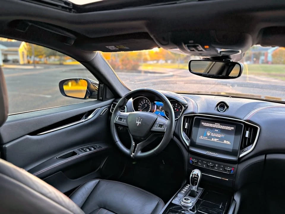 2017 Maserati Ghibli 3rd Gen - Image 12 of 18