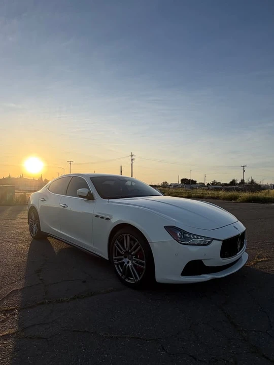 2017 Maserati Ghibli 3rd Gen - Image 2 of 20