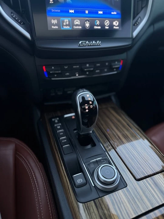 2017 Maserati Ghibli 3rd Gen - Image 14 of 20
