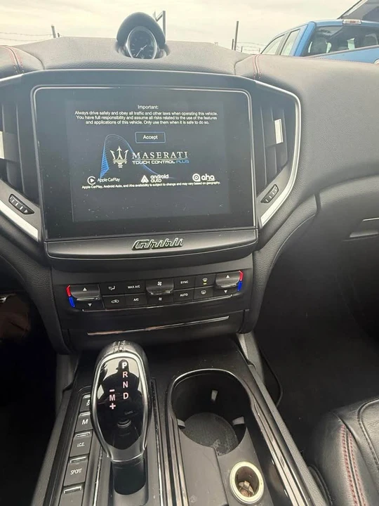 2017 Maserati Ghibli 3rd Gen - Image 14 of 15