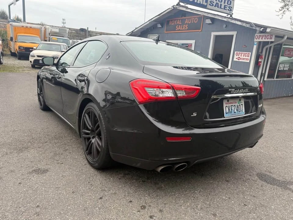 2017 Maserati Ghibli 3rd Gen - Image 8 of 15